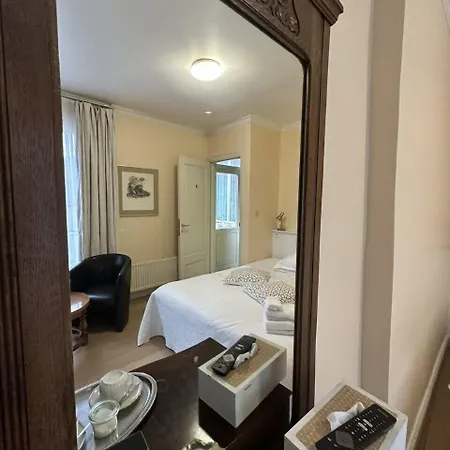 Bed & Breakfast La Ducale Ghent