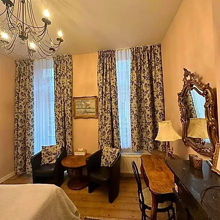 Oda ve Kahvaltı La Ducale 3*